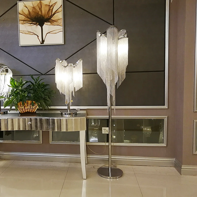Современный торшер с серебряной кисточкой в гостиную светодиодная настольная