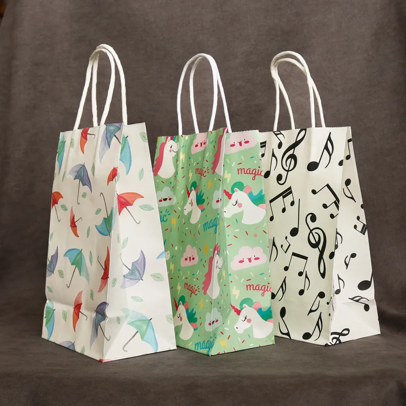 

2pcs Cartoon Craft Kraft Paper Bag with Handles Gift Bags Vintage Envelope For Card Scrapbooking Gift Stationery