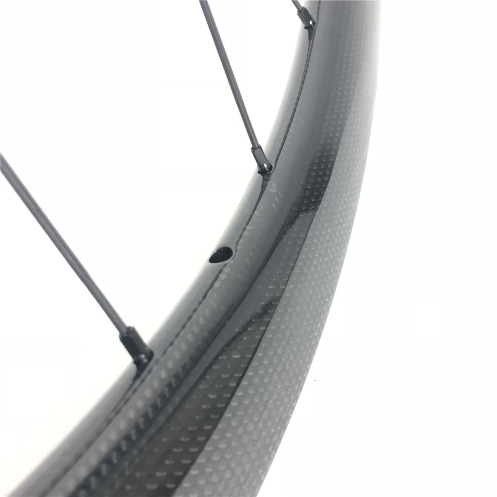 40C NOVATEC  centerlock 3K-1 6