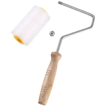

Uncapping Needle Roller Plastic Honey Extracting Tool with Wooden Handle for Beekeeper Comb Tool