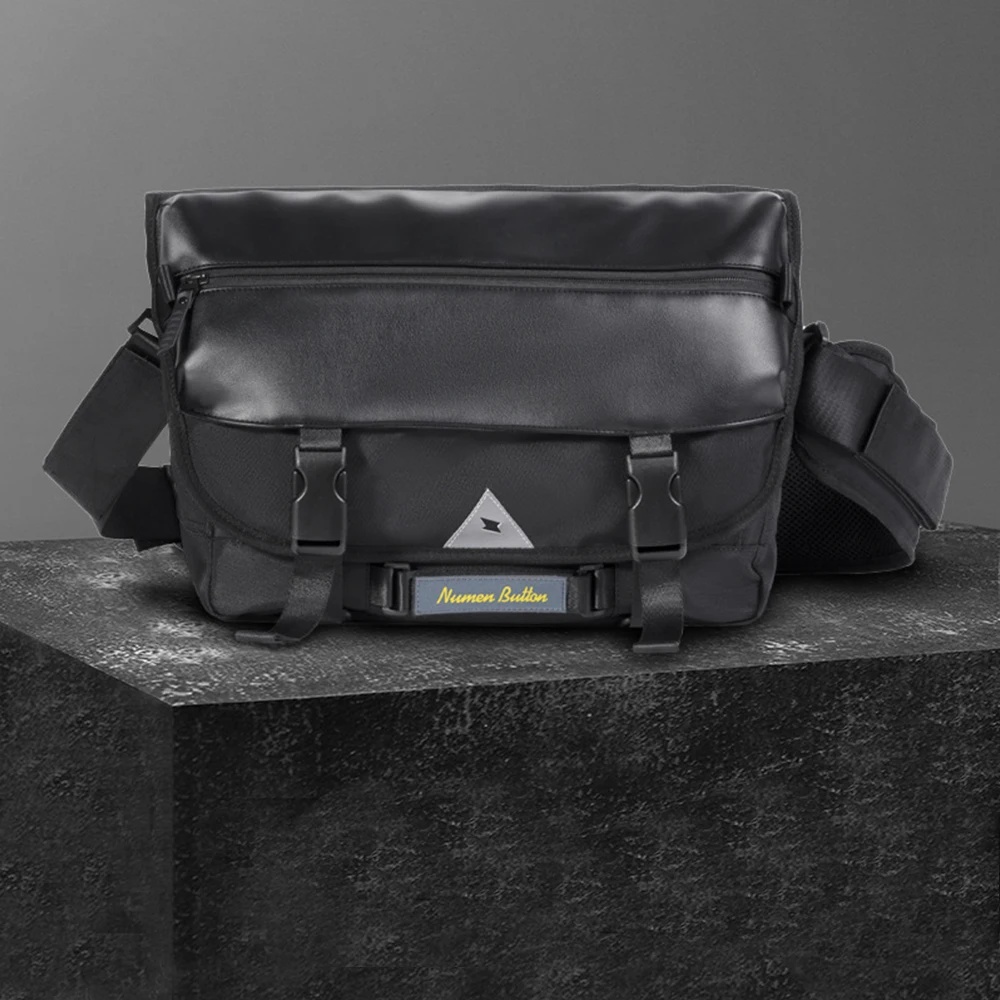 2021 New Casual Fashion Crossbody Bags Men High Quality Leather Nylon Messenger Bags Black Laptop Bag Travel Bag XA697ZC