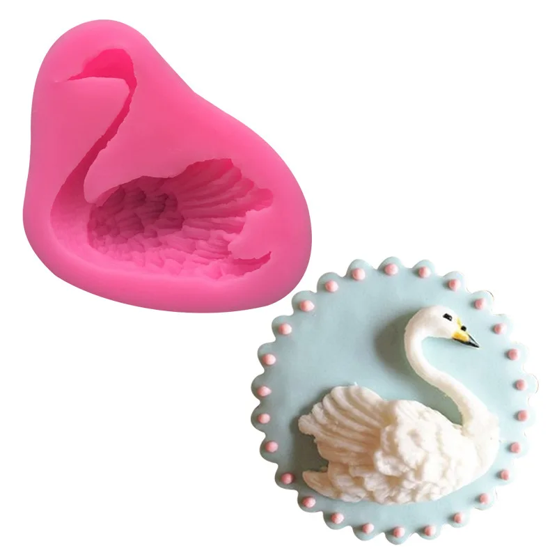 

1PC 3D Swan Shoe Shape Plastic Chocolate Mould Polycarbonate Candy Jelly Mousse Mold DIY Baking Decorating Tools A075