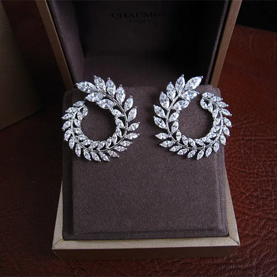 Большие сверкающие серьги гвоздики с фианитом высокого качества свадебные и