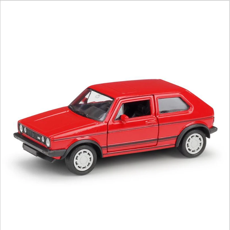 Модель автомобиля из сплава 1:36 Volkswagen Golf GTI Классическая модель Металлический