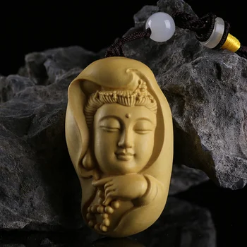 

China Box-wood Hand-carved Buddhism Kwan-yin Guan Yin Buddha Head Amulet Pendant