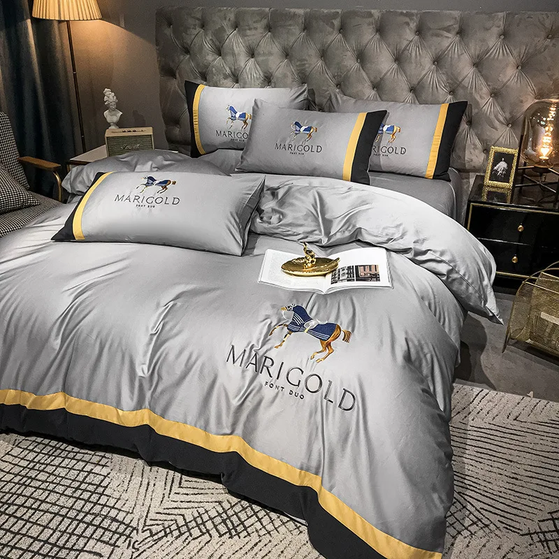 

Bedroom Four-piece Quilt Cover Light Luxury European Thick Embroidery Quilt Cover, Fashionable Simple Family Hotel Bedding Set