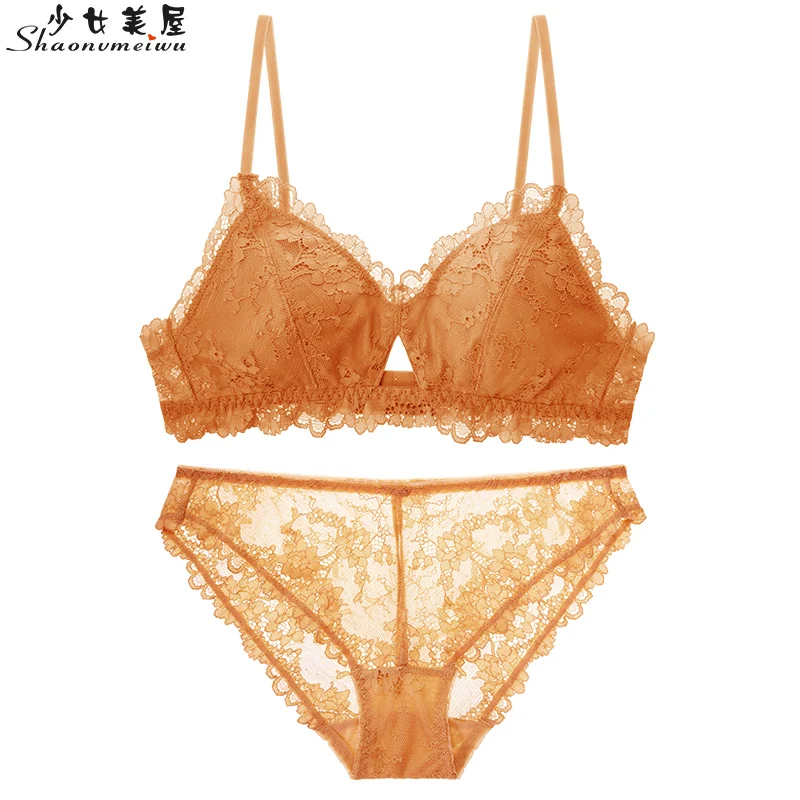 Koop Herfst en winter Franse sexy kant bh set kleine borst verzameld dunne gedeelte van vrouwen ondergoed zonder stalen ring beha