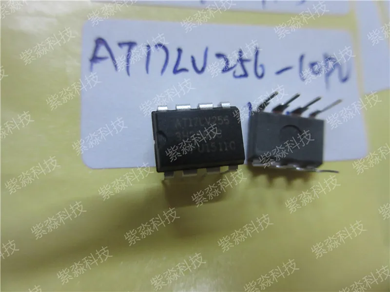 AT17LV256-10PU FPGA-конфигурация памяти 256кб EEPROM 8 PIN LAP 10 МГц чип