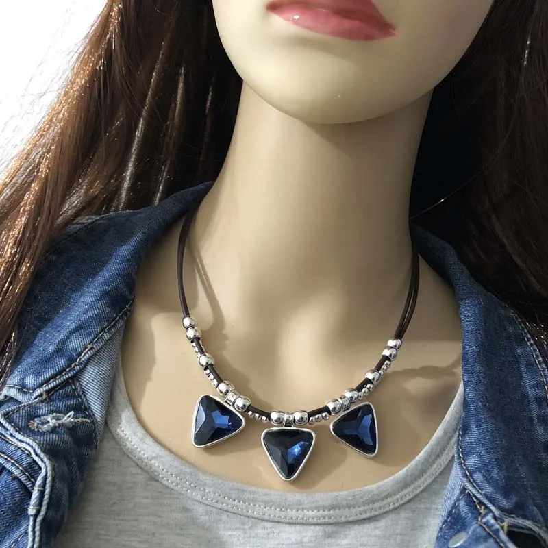

Anslow Top Quality Fashion Jewelry Punk Crystal Triangle Retro Vintage Collar Necklace For Women Female Accessories LOW0098AN