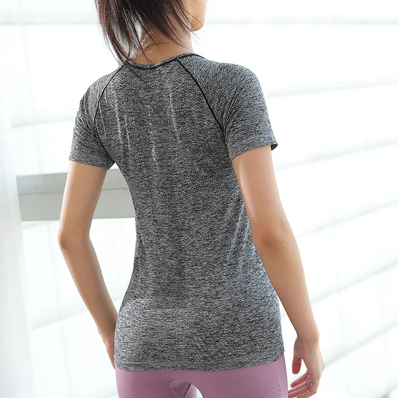 Новая Спортивная одежда для тренировок для женщин, быстросохнущая футболка для бега, фитнеса, йоги, короткий рукав, летняя тонкая рубашка - Цвет: Черный