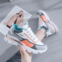 2021 scarpe Casual da donna nuove scarpe da donna primaverili moda Sneakers bianche Sneakers da donna traspiranti con lacci scarpe da Tennis vulcanizzate