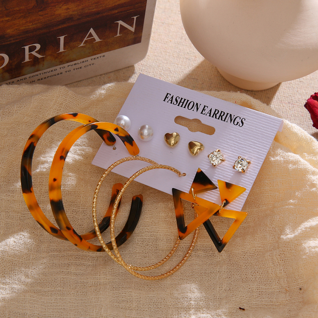 Butterfly Hoop Earring Set Women's Vintage Bohemian Acrylic Pearl Circle Alloy Drop Earrings Brincos Jewelry Gift