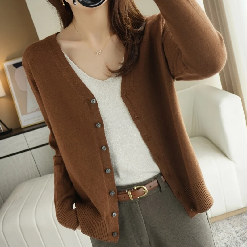 Spring Autumn New V-Neck Knitted Cardigan Women's Loose Large Size