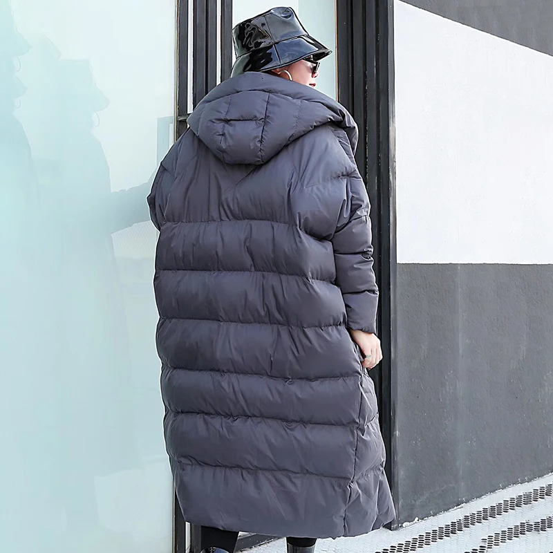 TWOTWINSTYLE зимнее теплое хлопковое пальто для женщин с капюшоном и длинным рукавом, свободные толстые женские парки, пальто большого размера, мода