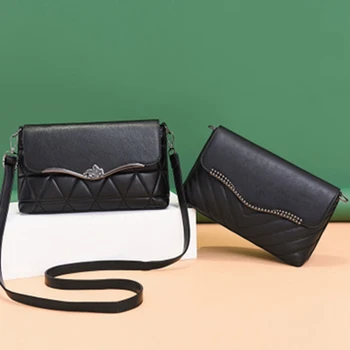 

Middle-aged mother bag messenger bag 2020 new ladies shoulder bag Korean fashion simple large capacity portable small bag