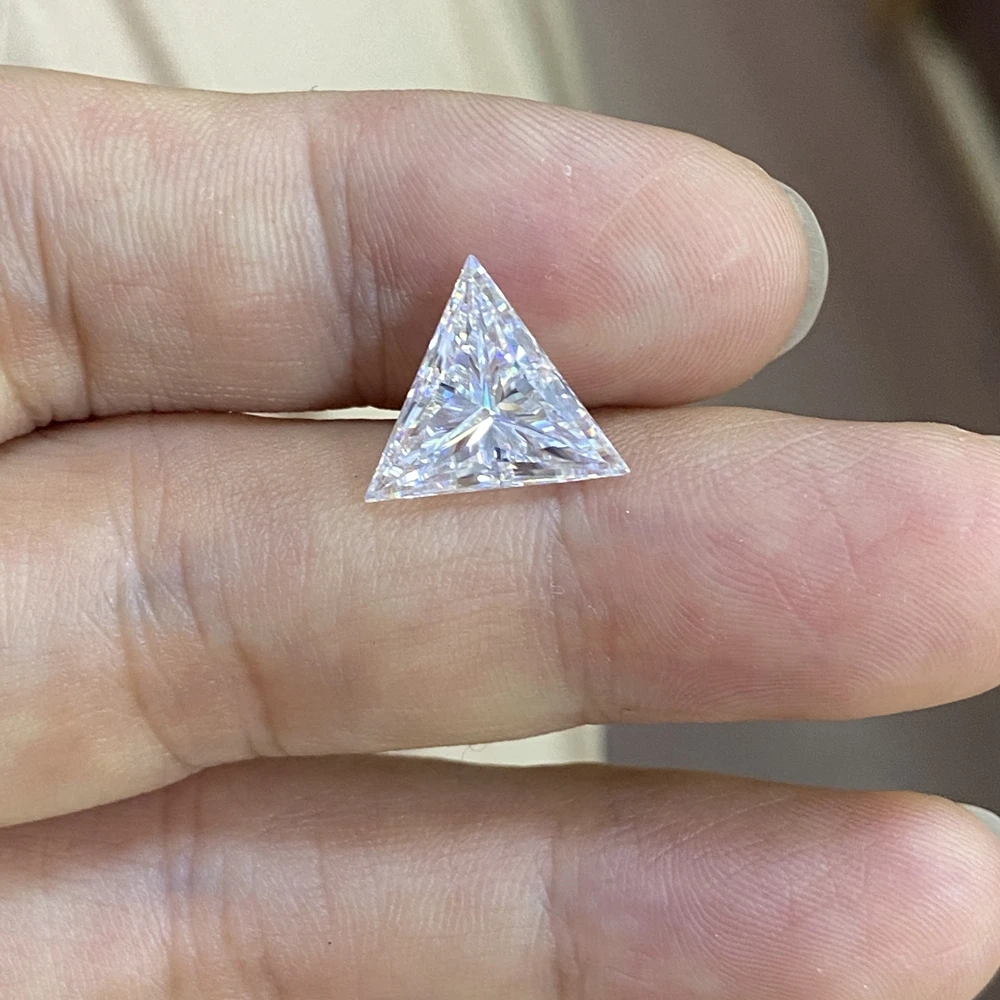 2 Carat Triangle Shape White D VVS 8x8mm Lab Grown Moissanite Diamond Fashion Woman Necklace Gemstone