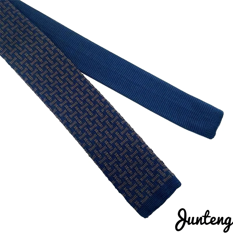Free Shipping Fashion Men's Knitted tie Classic Stripe Design Woven Plain Neckties