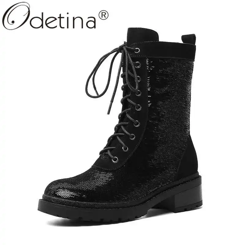 Odetina/женские модные ботинки до середины икры с перекрестной шнуровкой и круглым носком женские ботинки для верховой езды на среднем квадратном каблуке из коровьей замши с блестками и шнуровкой в стиле ретро