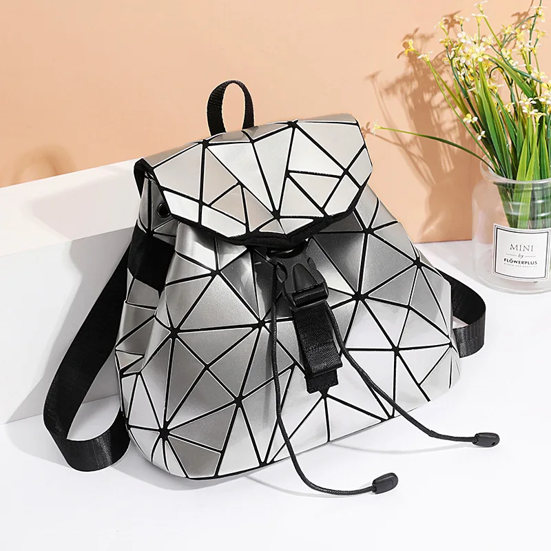 

[10 from the Grant] Rhombus Backpack Geometry Pull-belt Short-Female Backpack Trend Shoulder Bag Laser Bag