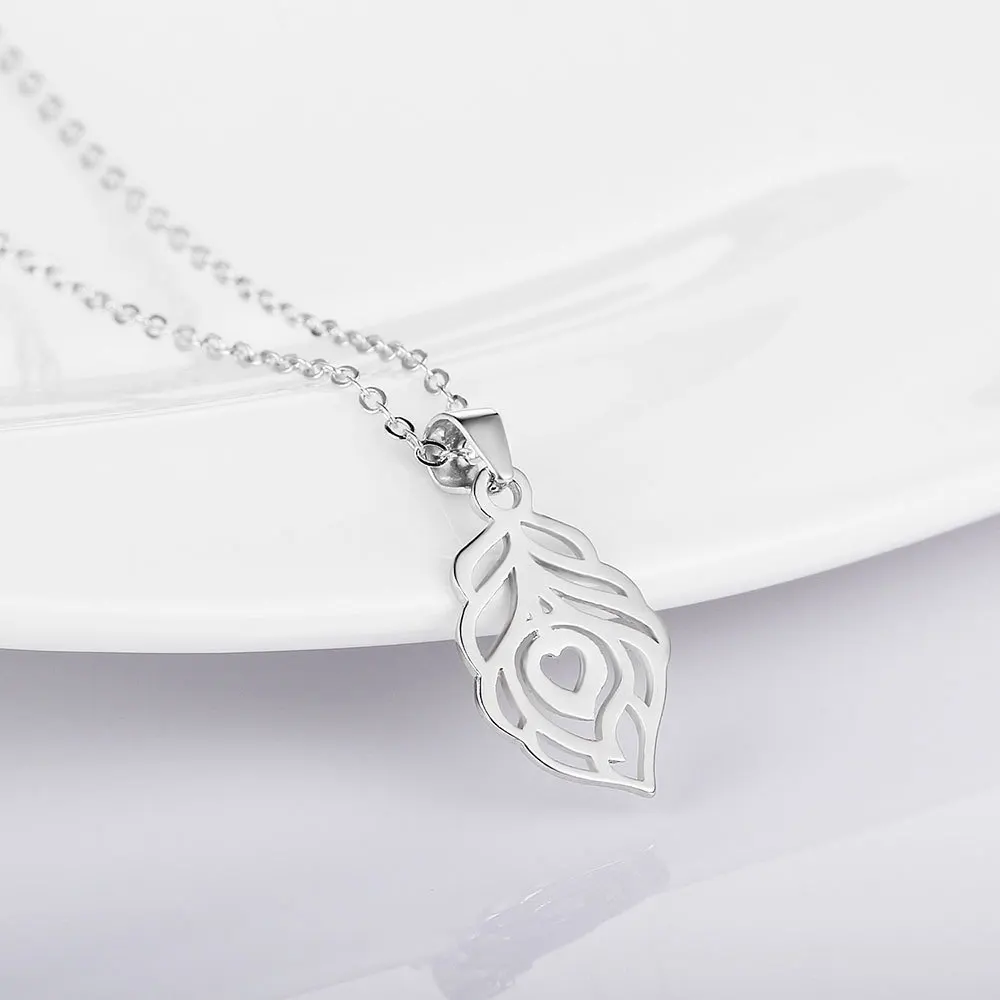 10763927113_1182436196