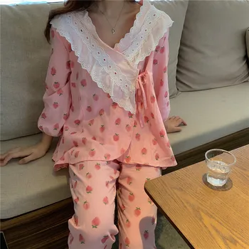 

Women Pajamas 2020 New Strawberry Print Pijama Mujer Two-piece Suit Autumn Pants Suits Loose Cotton Soft Sleepwear