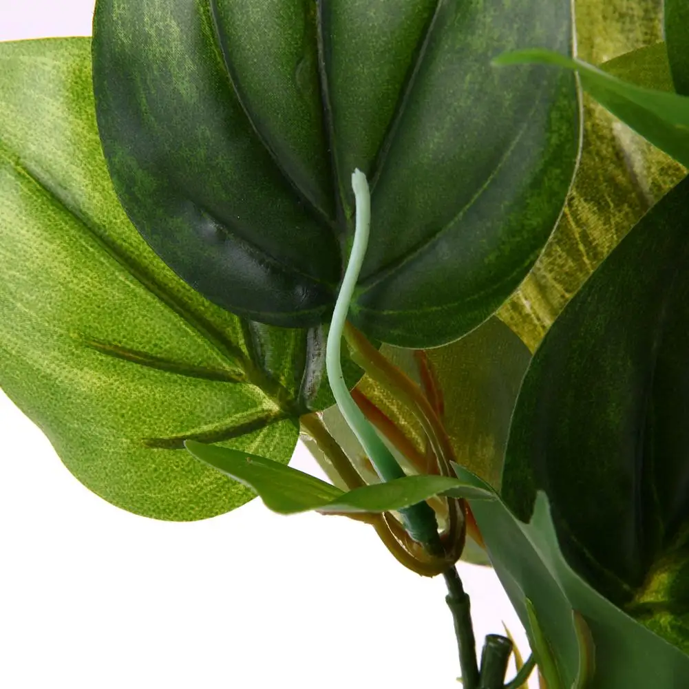 Artificial plants artificial aquarium plants Artificial Underwater Plants Large Leaf Aquatic Plant Aquarium Fish Tank Decoration Water Viewing Plastic Landscape