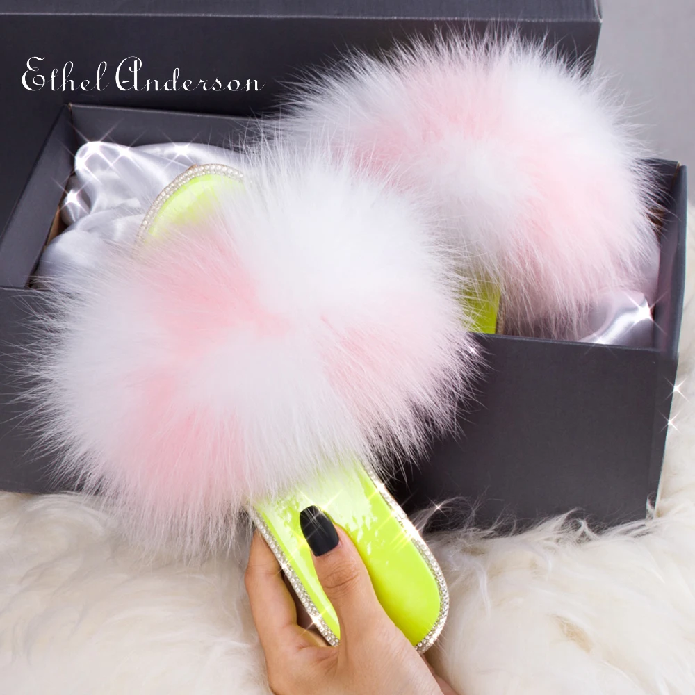 

Fluffy Slippers Cute Insect Decor Fuzzy Slides Girls Fashion Flip Flops Designer Slippers Faux Fur Sandals New Shoes 2022 Women