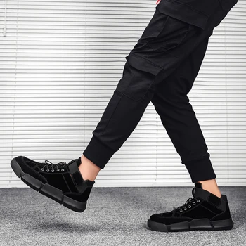

Comfortable Krasovki Casual Shoes Men 2019 Street Leisure Fashion Sneakers PU Adult Male Chaussure Homme Tenis Sapato Masculino
