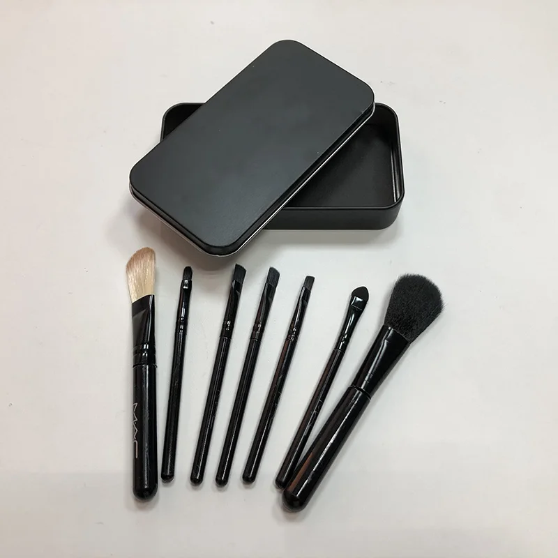 

7Pcs Makeup Brushes Set With Case Powder Blending Foundation Eyebrow Sponge Lip Make up Brush Cosmetic Tools Kit For Beginner