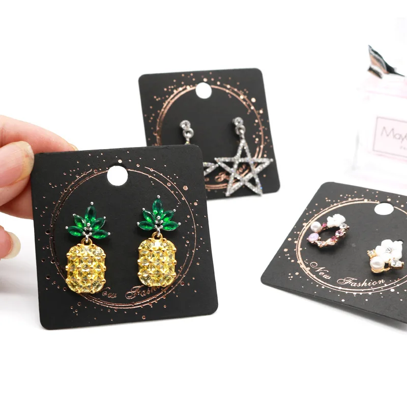 

New Fashion Jewelry Earing Card Black Paper 5*5cm Silver Ear Clip Card Jewelry Display Earrings Ornament Decor Customize logo