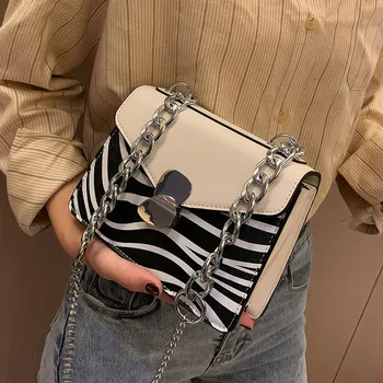 

Zebra Pattern Chain Crossbody Bags For Women 2019 Small Quality Messenger Shoulder Bag Female Travel Phone Purses and Handbags