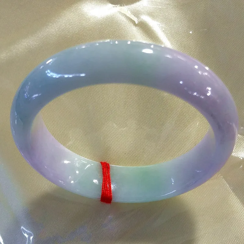 

Mine Timber a Cargo Emerald Jade Bracelet WOMEN'S Purple Jade Light Green Floating Yang Green Violet Jade Bracelet with a Certif
