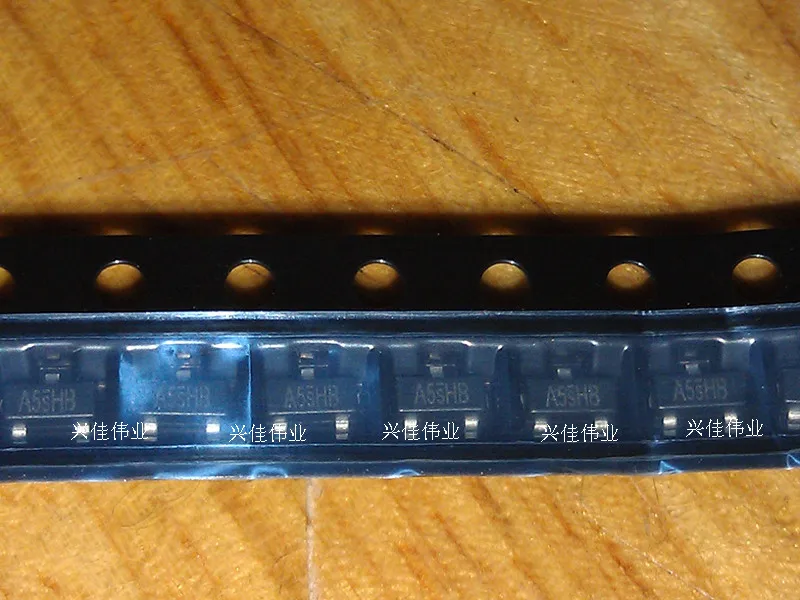 

Original 100pcs/ SI2305 A5SHB SOT23 3.5A/8V