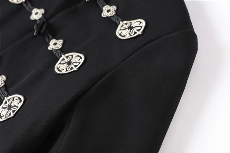 Black Women Cropped Jacket Runway Gothic Embroidery Horn Buckle Stand Collar Vintage Runway Black Jacket Coat Streetwear