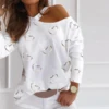 Sexy Women One Shoulder Pullover Female Knit Blouse Women Long Sleeve Hollow Out Blouse Love Heart Print One Shoulder Pullover ► Photo 3/6