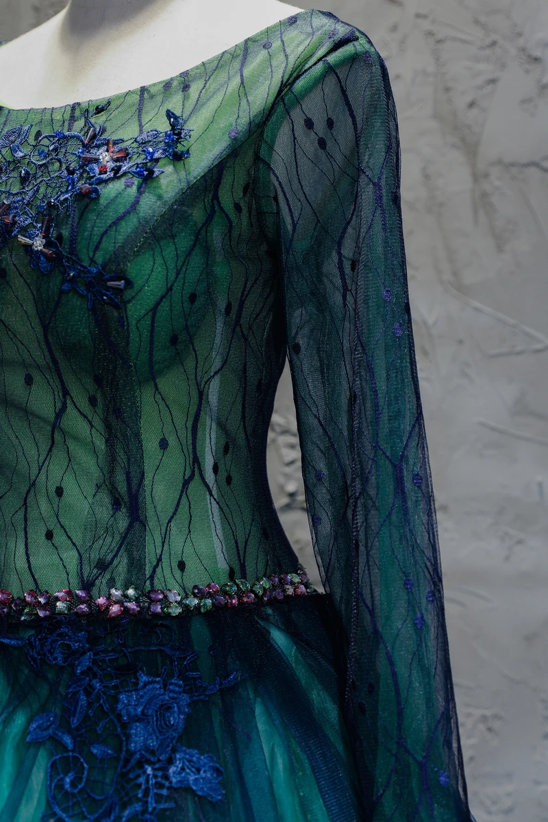 J luxury long sleeve dark green ball gown long dress vintage medieval dress Renaissance princess Victoria dress