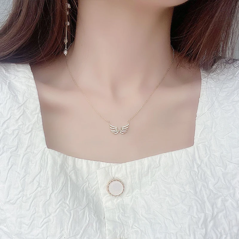 14k Real Gold Exquisite simplicity Angel Wings Necklace Charm Short Design Clavicle Zircon Women Kolye Birthday Gift Pendant