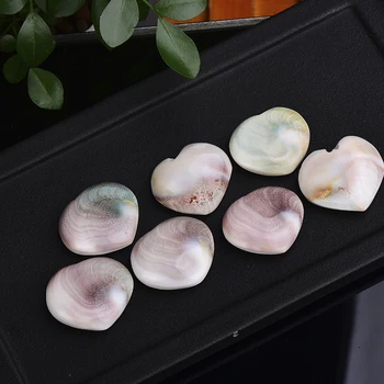 

100% Fashion natural stone shell heart-shaped Madagascar Sun Shell Crystal Heart Shell Stone Snails Shape Healing Dreamlike Gift