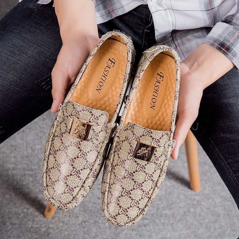 Big Size 38-48 Men Loafers Shoes 2020 Fashion Slip-On Drive Moccasins Footwear Male Brand Leather Boat Shoes Men Casual Shoes