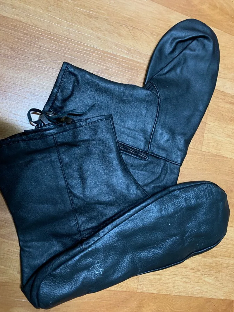 Унисекс мусульманские дневные черные исламские теплые кожаные бархатные носки