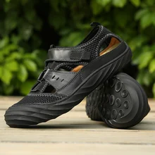 Новинка года; летние тапочки; мужская пляжная обувь; дышащая обувь с отверстиями; мужские сандалии; индивидуальная обувь болотная обувь