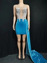 The fall collection of dark-necked dresses, short skirts, ball gowns