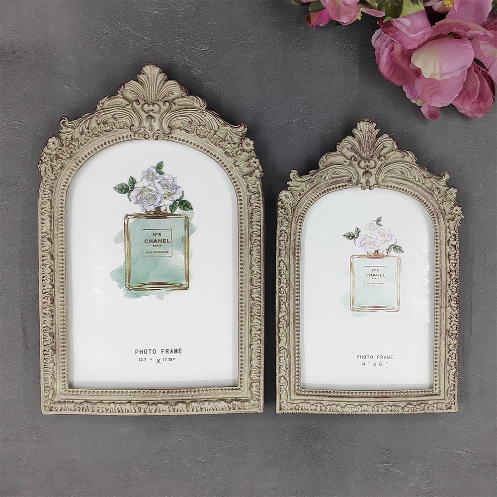 

French Curved Imitation Wood Color Photo Frame Desktop Hanging Wall Photo Frame European Arch Retro Carved Photo Frame 6/7/8"
