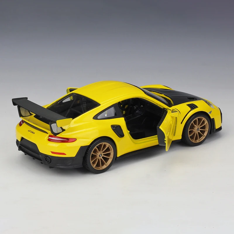 Желтый литой автомобиль Maisto 1:24 2018 911 GT2 RS модель игрушечного автомобиля модели
