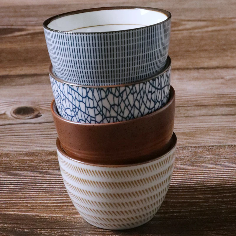 Набор из 4 чайных чашек в японском стиле, керамические стаканчики для воды, креативный дизайн в полоску, чайный набор, инструмент для чая кунг-фу, 150 мл