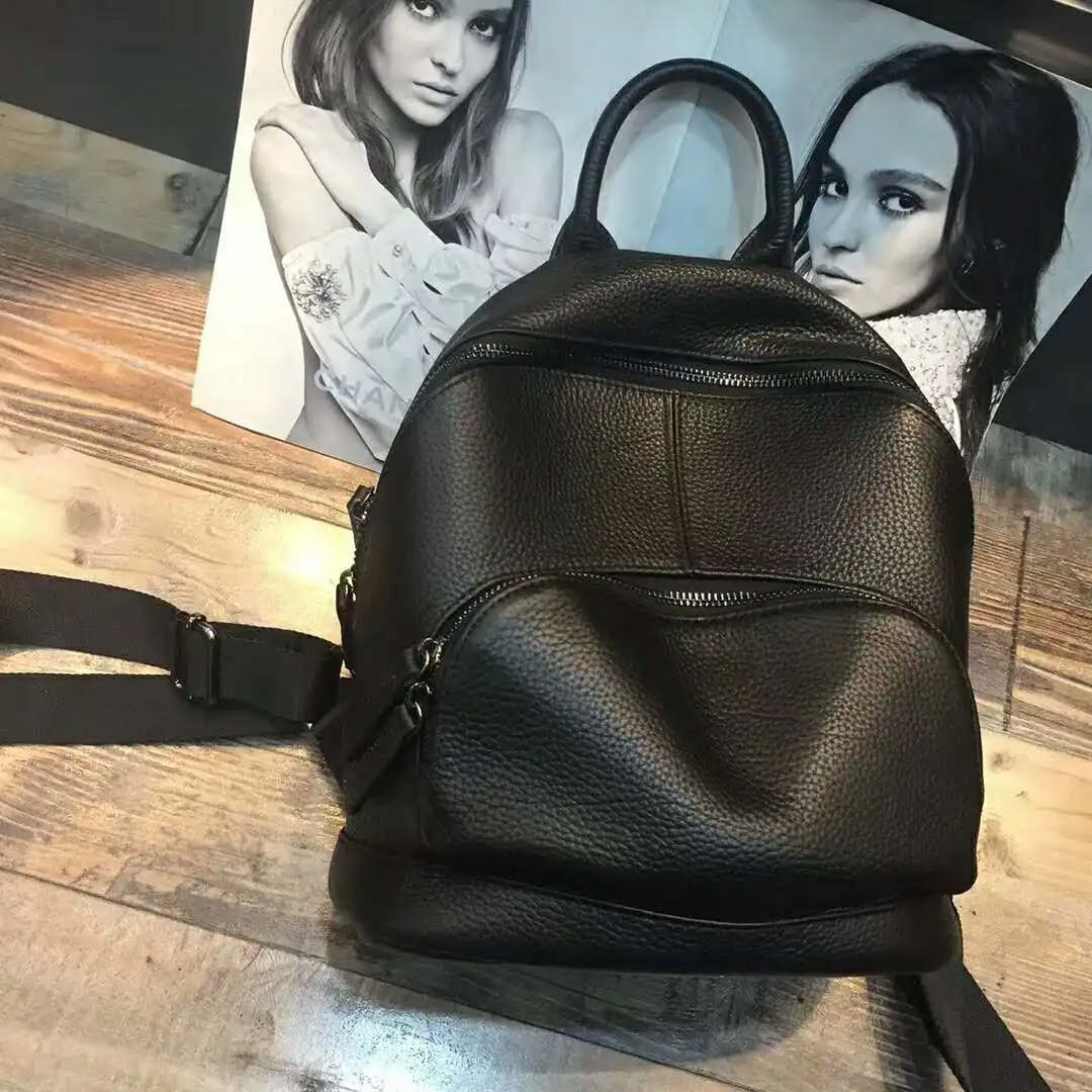 

2019 new European and American fashion lychee grain leather shoulder Baotou layer cowhide hundred ladies Backpack