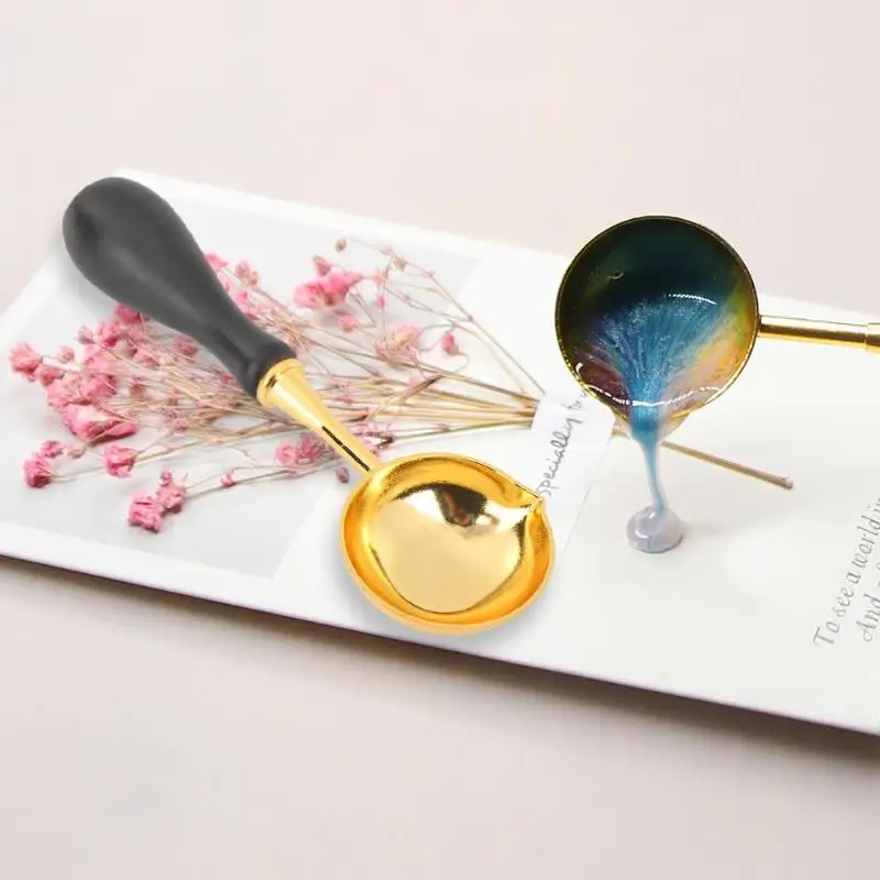 Wax Kits Retro Sealing Wax Furnace Stove Pot Wood Handle Sealing Wax Spoon for Wax Sealing Decorative Wax Stamp Craft Gift