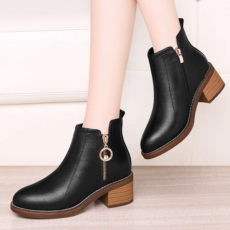 

Martin Boots Children British-Style 2019 New Style Autumn And Winter Versatile Square Heel Leather Boot Women's Semi-high Heeled