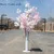 Nueva boda flor de cerezo accessorios de guia de camino de boda etapa T taiwan estante de arco de hierro forjado simulacion cerez - Цвет: white Light pink
