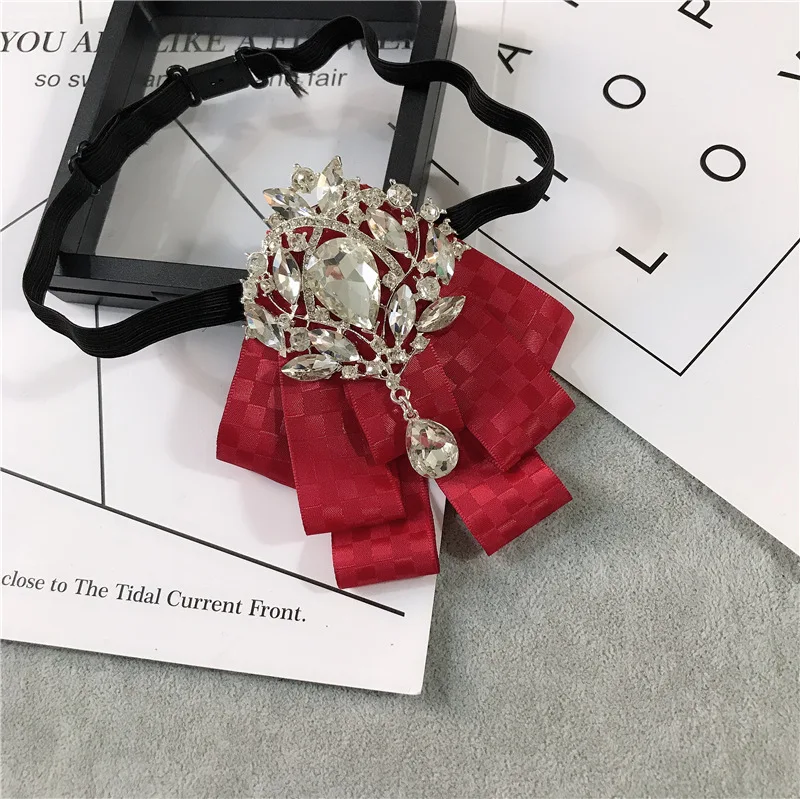 

New Cloth Art Bow Tie Brooches Pin Rhinestone Bowknot Necktie Shirt Clothing Wedding Brooch Jewelry Luxulry for Men Accessories